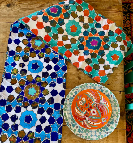 Double Sided Table Runner Wildflower Tile