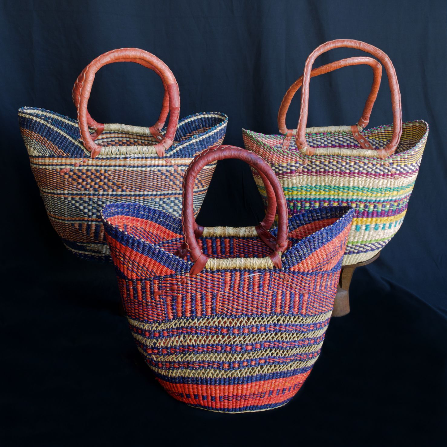 U Shop Basket with Short Handle *Assorted Designs