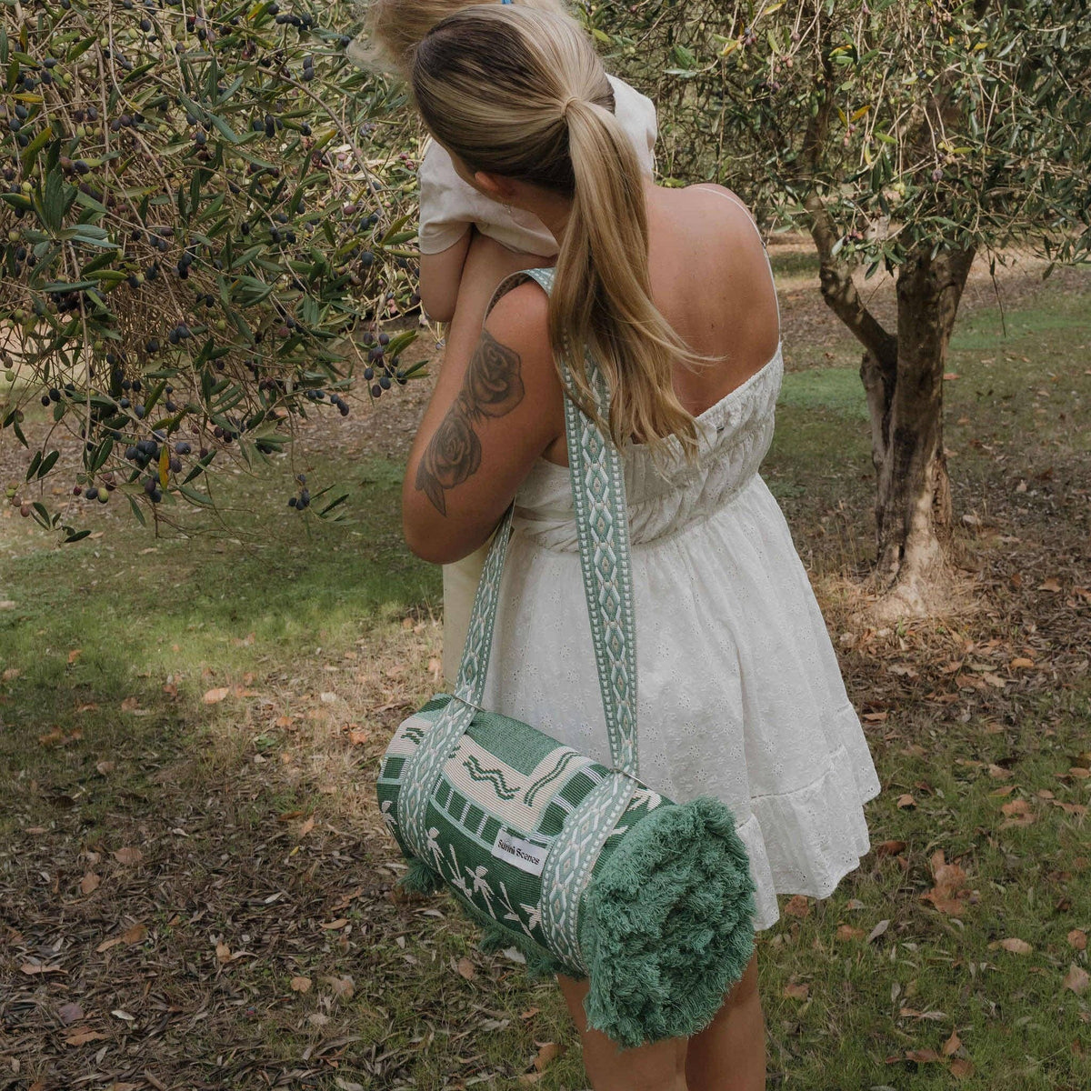 Sage Rug Strap