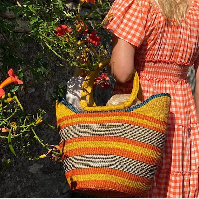 U Shop Basket with Short Handle *Assorted Designs
