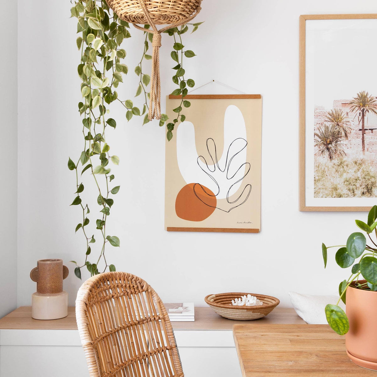 42cm Magnetic Print Hanger Frame