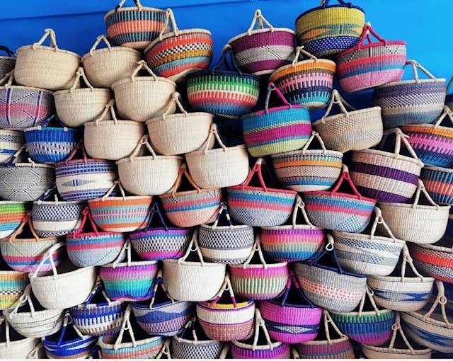Round Basket *Assorted Designs