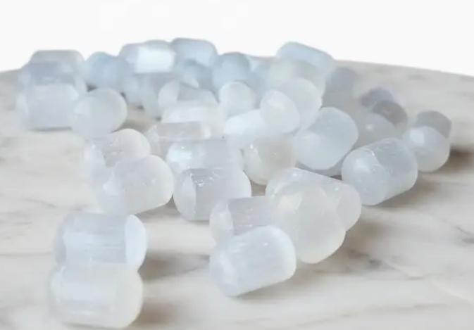 Crystal - Tumbled Selenite