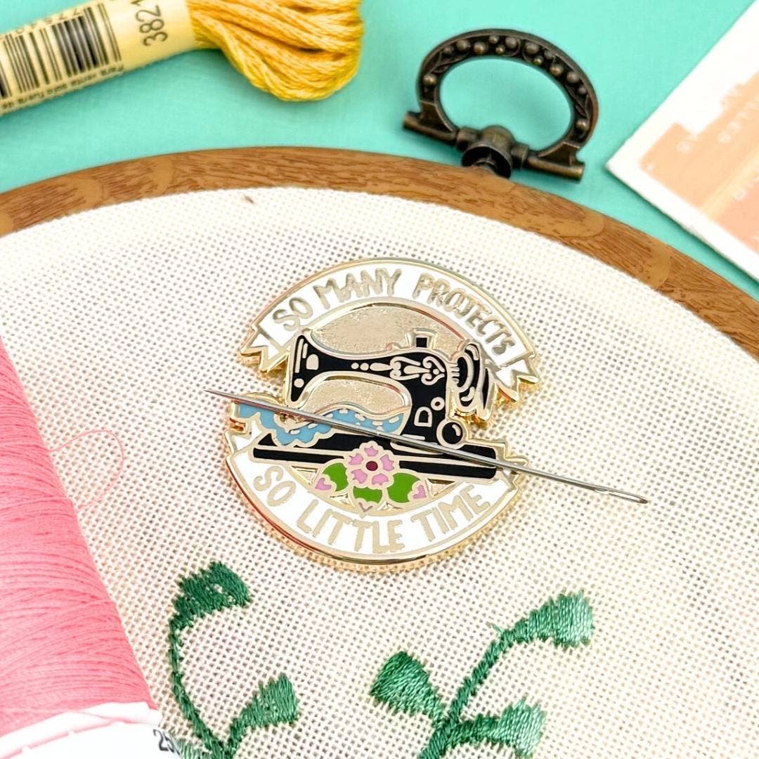 So Many Projects So Little Time Needle Minder