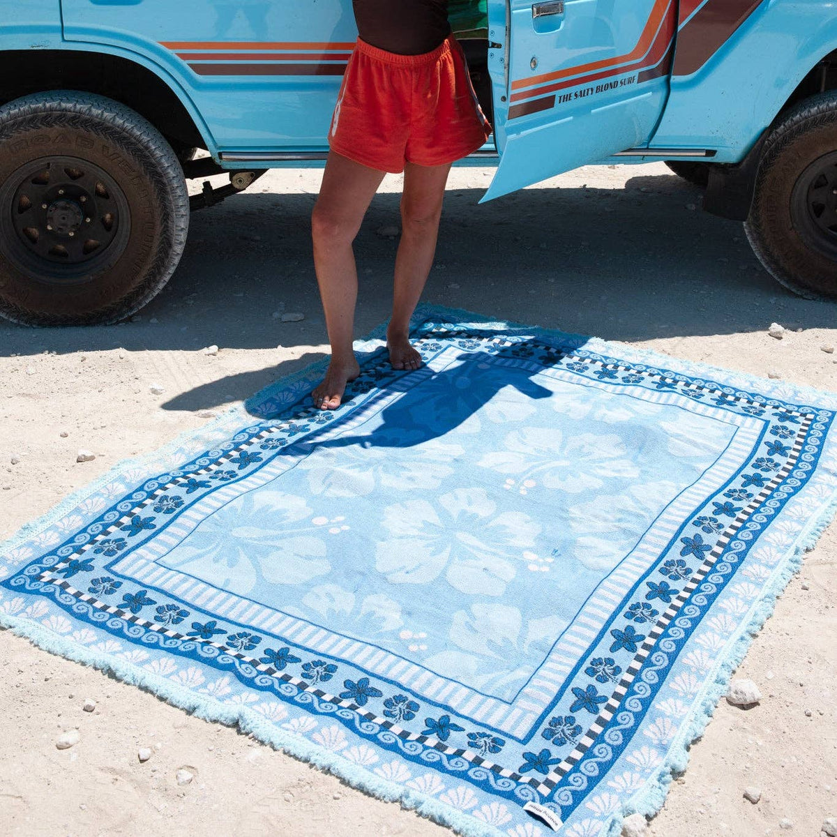 Blue Hibiscus Picnic Rug