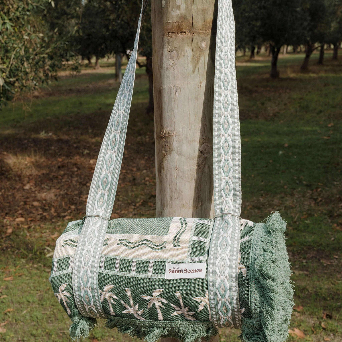 Sage Rug Strap