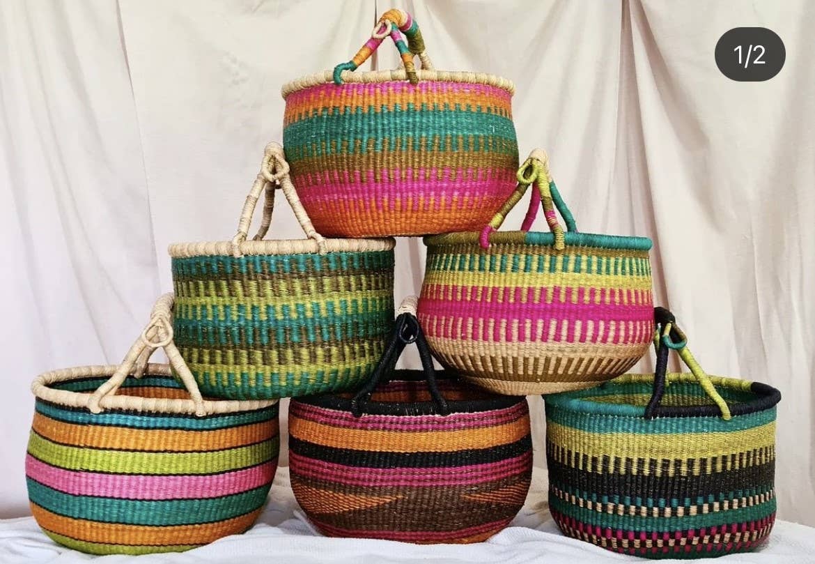 Round Basket *Assorted Designs