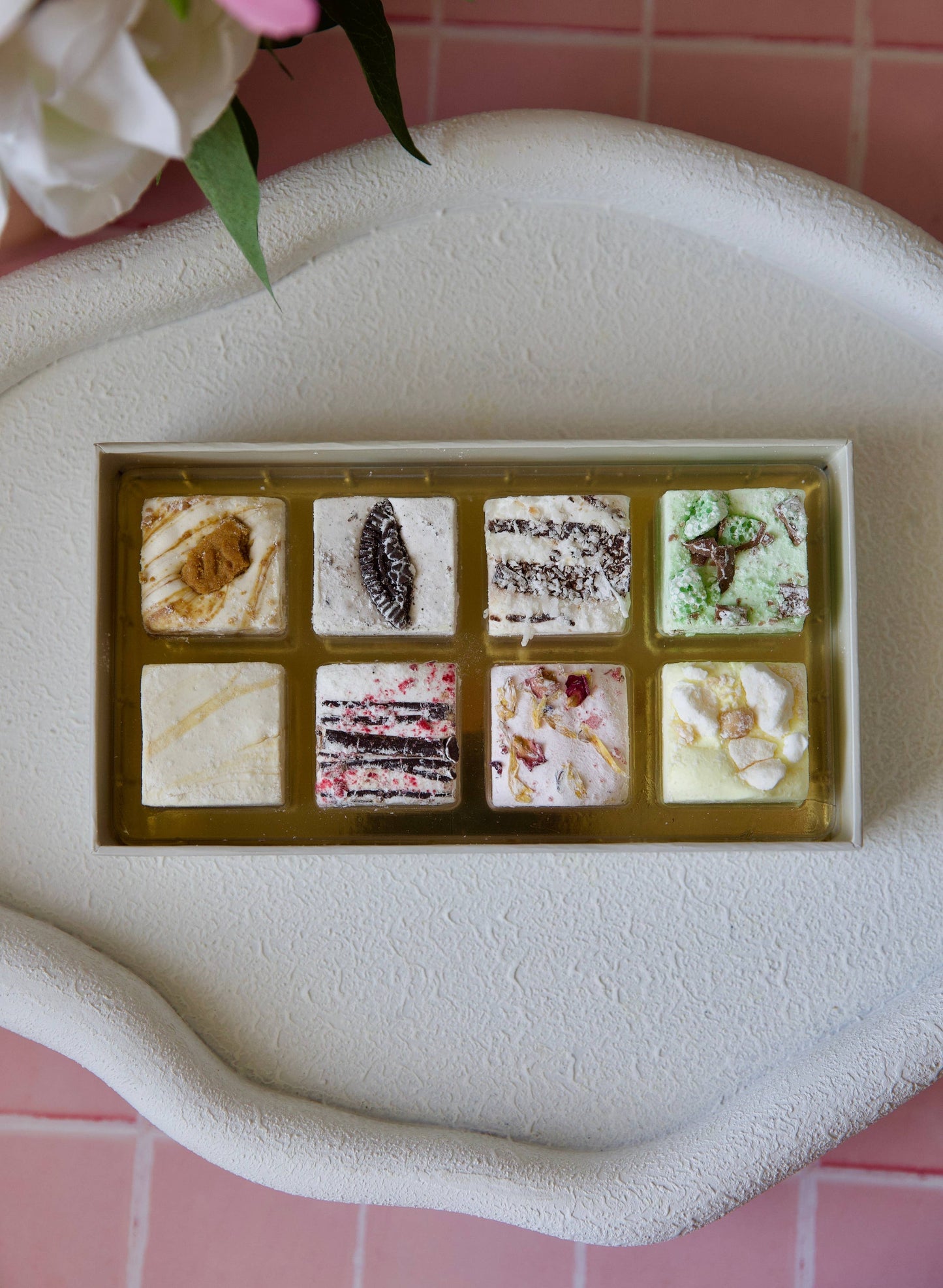 Signature Marshmallow Selection Box