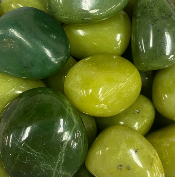 Crystal - Tumbled Jade Nephrite
