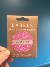 ‘One of a Kind’ woven label